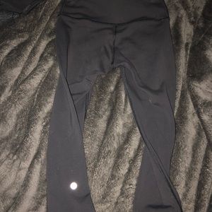 Black and purple reversible lululemon leggings